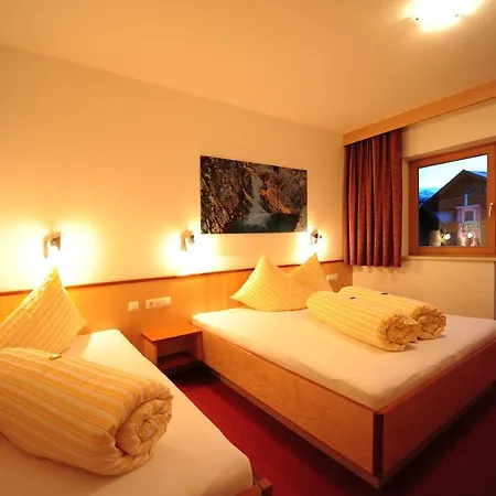 Aparthotel Chesa Arella
