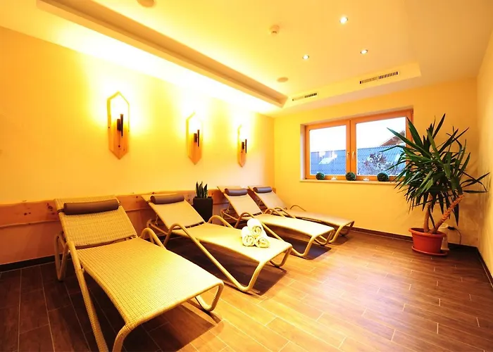 Chesa Arella 아파트호텔 세르파우스