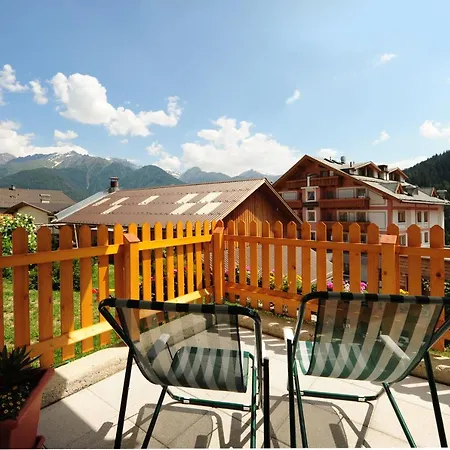 Chesa Arella ザーファウス