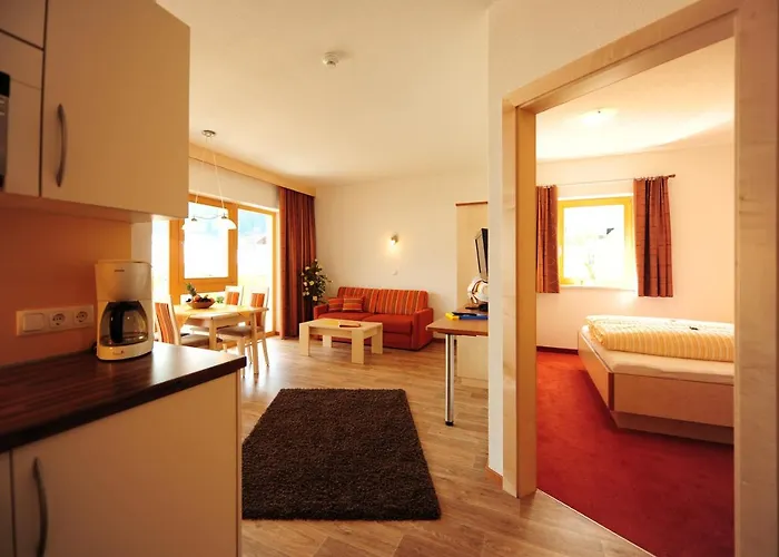 Ξενοδοχείο με διαμερίσματα Chesa Arella