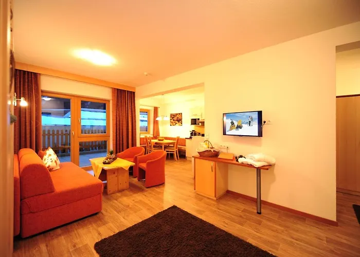 Chesa Arella Ξενοδοχείο με διαμερίσματα